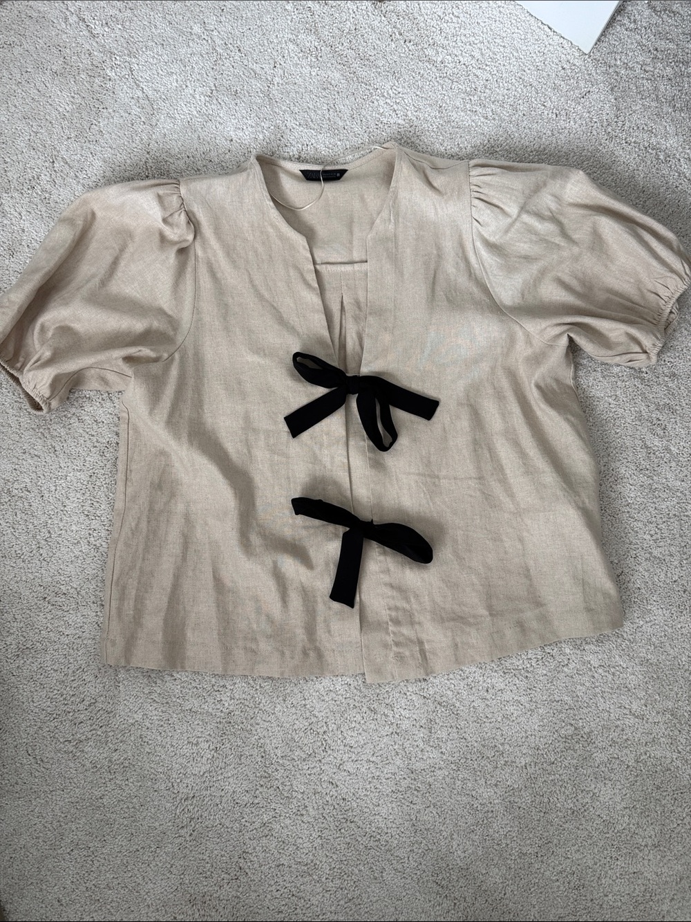 Zara Beige Short Sleeve Tie-Front Top with Black Bows